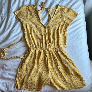 American Eagle Romper